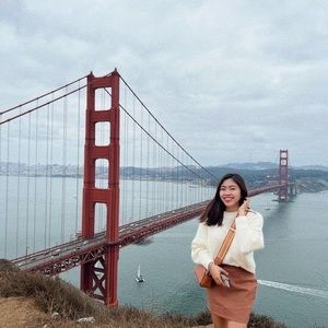 Meet your Posher, Trisha dianne